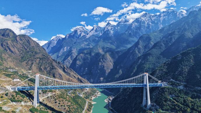 從“昔日馬幫鈴響”到“今日坦途如歌”——云南交通巨變紀(jì)事